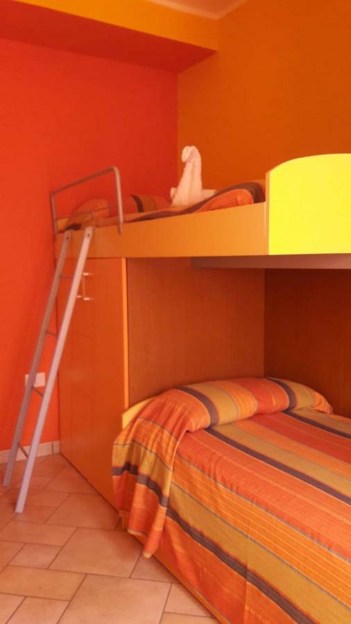 לה מדלנה Appartamento Arancio מראה חיצוני תמונה